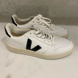 veja V-10 sneakers